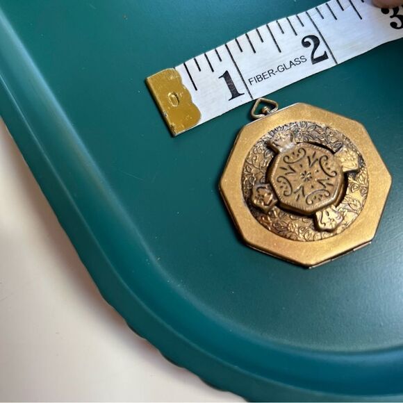 Vintage 1960s Bohemian Ornate Carved Buddhist Medallion Hexagon Pendant - Picture 5 of 5